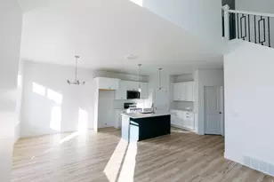 2943 N Red Velvet Ln, Saratoga Springs, UT 84045 - Photo 7