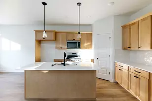 2949 N Red Velvet Ln, Saratoga Springs, UT 84045 - Photo 5