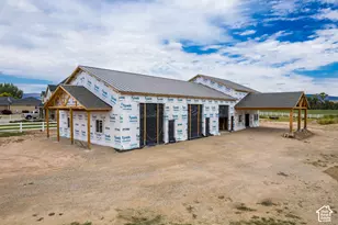 297 E 1500 N, Vernal, UT 84078 - Photo 5