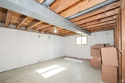 777 W 300 N, Clearfield, UT 84015 - Photo 21