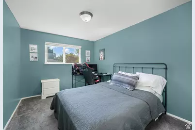 1085 E Grove Creek Dr N, Pleasant Grove, UT 84062 - Photo 23