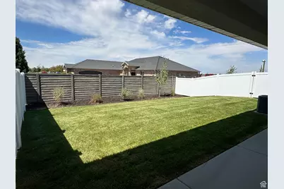 2686 S 2440 W #101, Syracuse, UT 84075 - Photo 11