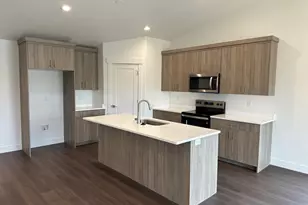 2686 S 2440 W, Syracuse, UT 84075 - Photo 5