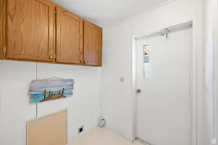 235 E Biltmore Ave, Murray, UT 84107 - Photo 9