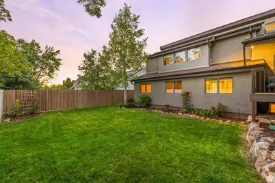 3388 E Stonehill Ln S, Cottonwood Heights, UT 84121 - Photo 7