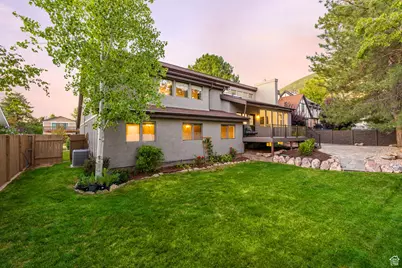 3388 E Stonehill Ln S, Cottonwood Heights, UT 84121 - Photo 9