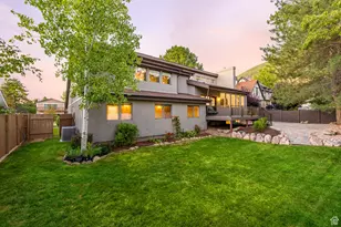 3388 E Stonehill Ln S, Cottonwood Heights, UT 84121 - Photo 9