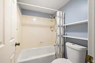 3388 E Stonehill Ln S, Cottonwood Heights, UT 84121 - Photo 25