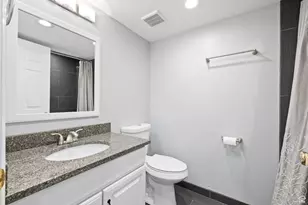 3388 E Stonehill Ln S, Cottonwood Heights, UT 84121 - Photo 27