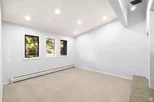 3388 E Stonehill Ln S, Cottonwood Heights, UT 84121 - Photo 15