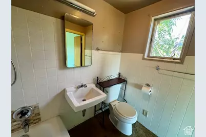 665 E 6th Ave N, Salt Lake City, UT 84103 - Photo 29