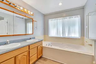 246 W Golden Harvest Rd, Draper, UT 84020 - Photo 21