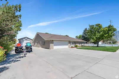 246 W Golden Harvest Rd, Draper, UT 84020 - Photo 3