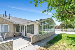 246 W Golden Harvest Rd, Draper, UT 84020 - Photo 31