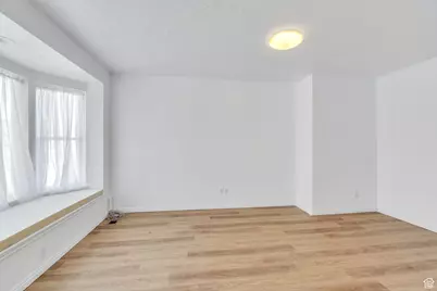 246 W Golden Harvest Rd, Draper, UT 84020 - Photo 17