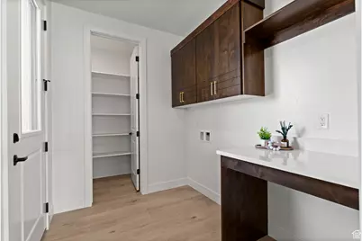 1043 N Falcon Vw E, Hurricane, UT 84737 - Photo 33