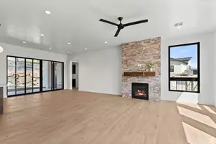 1043 N Falcon Vw E, Hurricane, UT 84737 - Photo 11