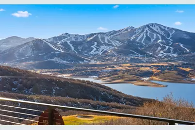 10640 N Reflection Rdg #R6, Hideout, UT 84036 - Photo 5