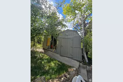 1001 Juniper Cir, Tabiona, UT 84072 - Photo 37