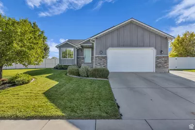 2322 N 2500 W, Clinton, UT 84015 - Photo 3