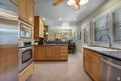 1061 Yale Ave, Salt Lake City, UT 84105 - Photo 11