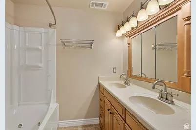 2368 E 8300 S, South Weber, UT 84405 - Photo 37