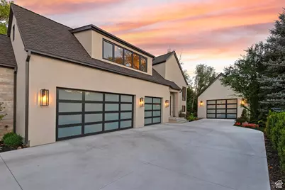 2138 E Pheasant Ln, Holladay, UT 84121 - Photo 3