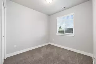 1127 N Independence Ave, Provo, UT 84604 - Photo 17