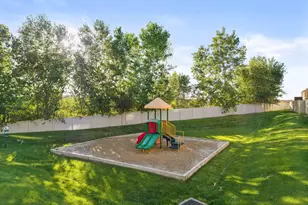 1127 N Independence Ave, Provo, UT 84604 - Photo 27