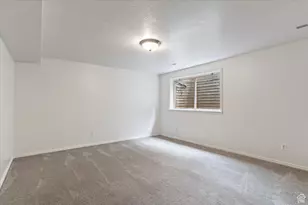 3302 N 2175 E, Layton, UT 84040 - Photo 19