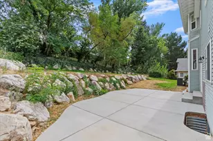 3302 N 2175 E, Layton, UT 84040 - Photo 33