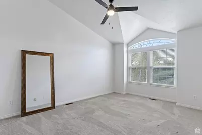 3302 N 2175 E, Layton, UT 84040 - Photo 25