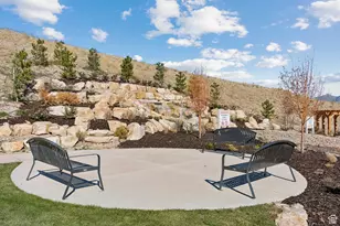 937 W Sunspear Dr S, Saratoga Springs, UT 84045 - Photo 37