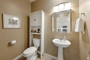 937 W Sunspear Dr S, Saratoga Springs, UT 84045 - Photo 11