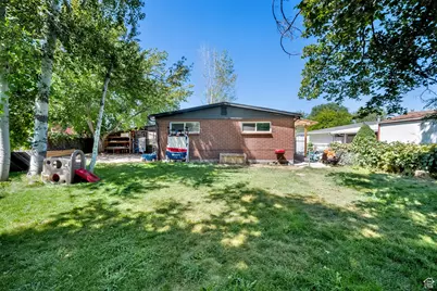 167 S 425 W, Bountiful, UT 84010 - Photo 7