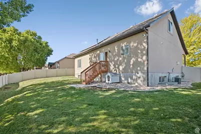 6189 S Elderberry Ln W, Taylorsville, UT 84123 - Photo 37