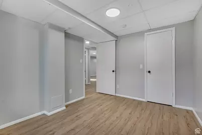 608 E 8800 S, Sandy, UT 84070 - Photo 31