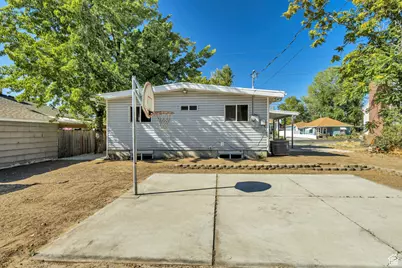 608 E 8800 S, Sandy, UT 84070 - Photo 33