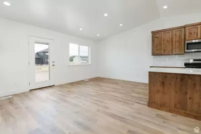 174 N 400 W, Preston, ID 83263 - Photo 5