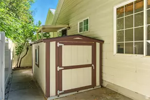 932 N 1760 W, Provo, UT 84604 - Photo 27