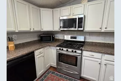 246 N Galahad St E, North Salt Lake, UT 84054 - Photo 7