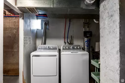 118 W 8600 S, Midvale, UT 84047 - Photo 15