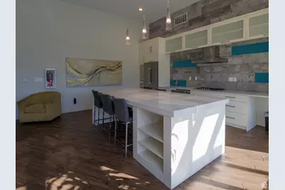 1039 W Rooftop Dr, Midvale, UT 84047 - Photo 35