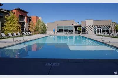 1039 W Rooftop Dr, Midvale, UT 84047 - Photo 37