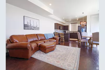 1039 W Rooftop Dr, Midvale, UT 84047 - Photo 3