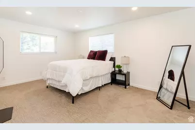 330 E 100 N, Hyde Park, UT 84318 - Photo 17