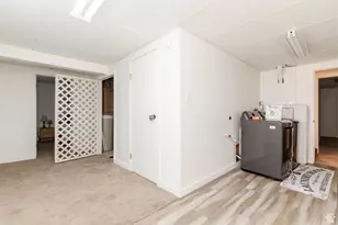 330 E 100 N, Hyde Park, UT 84318 - Photo 23