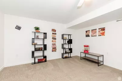 330 E 100 N, Hyde Park, UT 84318 - Photo 27