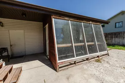 330 E 100 N, Hyde Park, UT 84318 - Photo 31