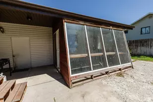 330 E 100 N, Hyde Park, UT 84318 - Photo 31